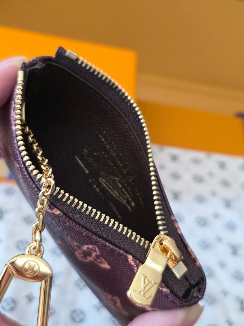 Louis Vuitton New Key Pouch LV M27671 Brown