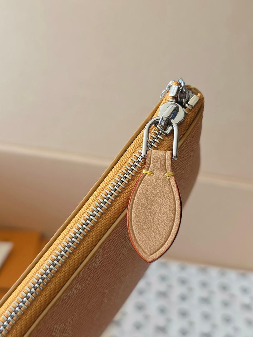 Louis Vuitton New Key Pouch S LV   M27114 Yellow