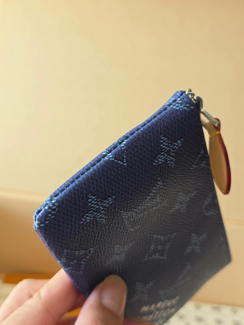 LV M27112 Louis Vuitton New Key Pouch S Blue