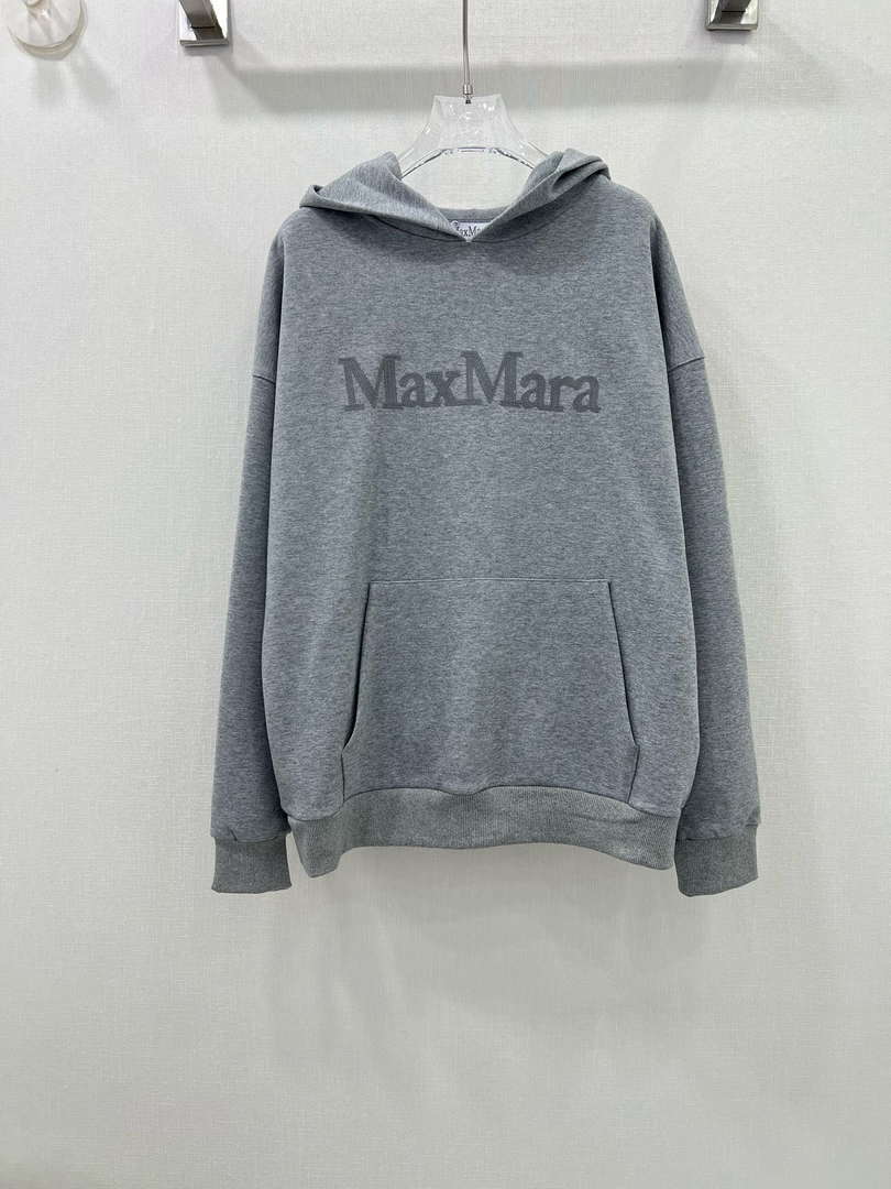 Max Mara Men Women's Tracksuit Casual sports suit Clothing M30001