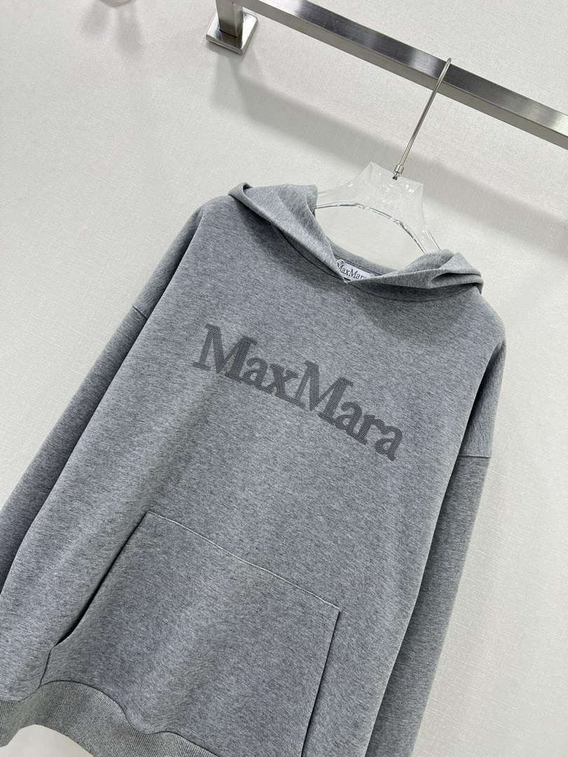Max Mara Men Women's Tracksuit Casual sports suit Clothing M30001