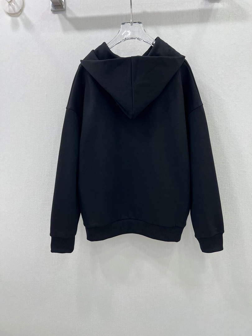 Max Mara Men Women's Tracksuit Casual sports suit Clothing M30002