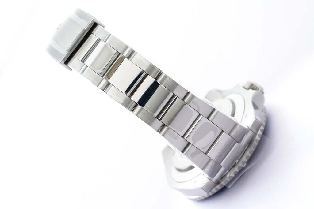 Rolex Watches M124060 Submariner R9821200