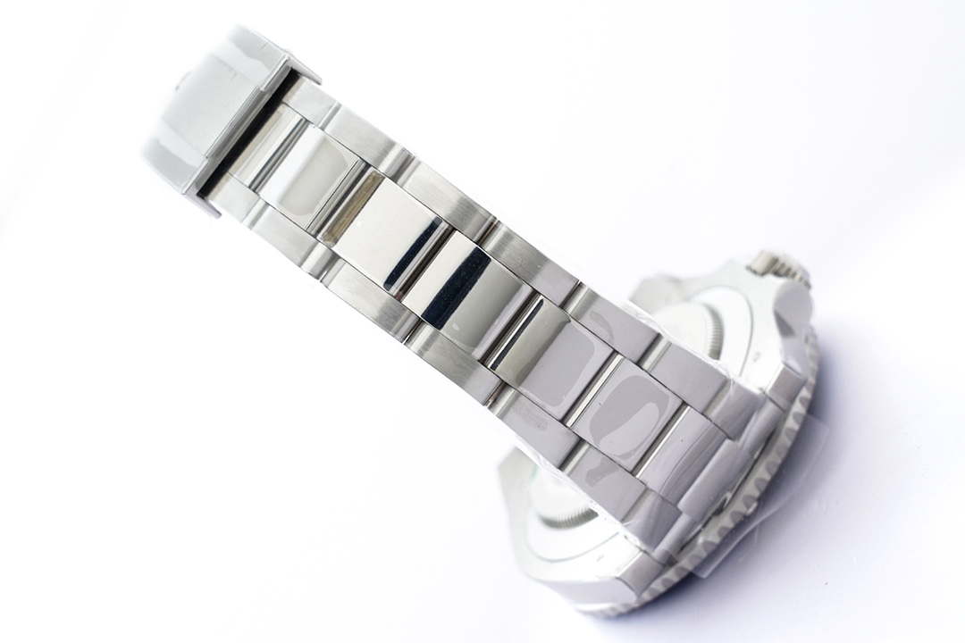 Rolex Watches M124060 Submariner R9821200