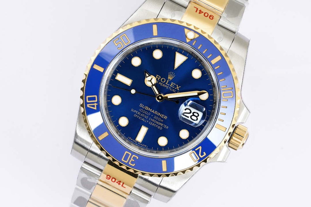 Rolex Watches M124060 Submariner R9821203