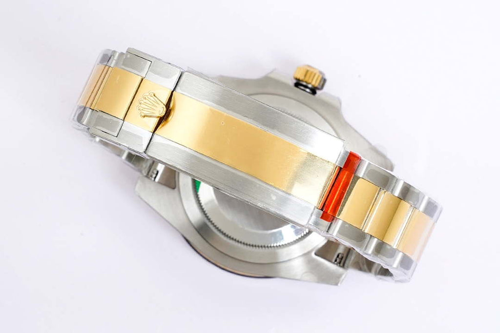 Rolex Watches M124060 Submariner R9821203