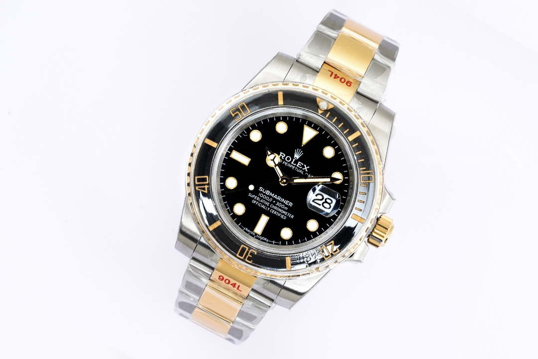 Rolex Watches M124060 Submariner R9821204