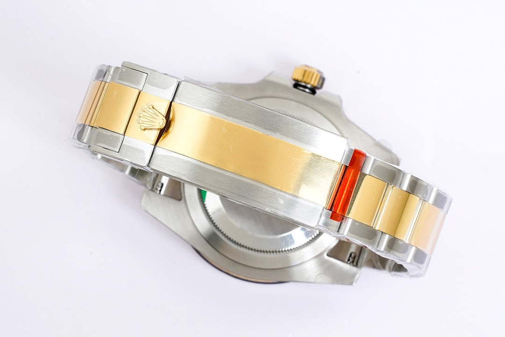 Rolex Watches M124060 Submariner R9821204