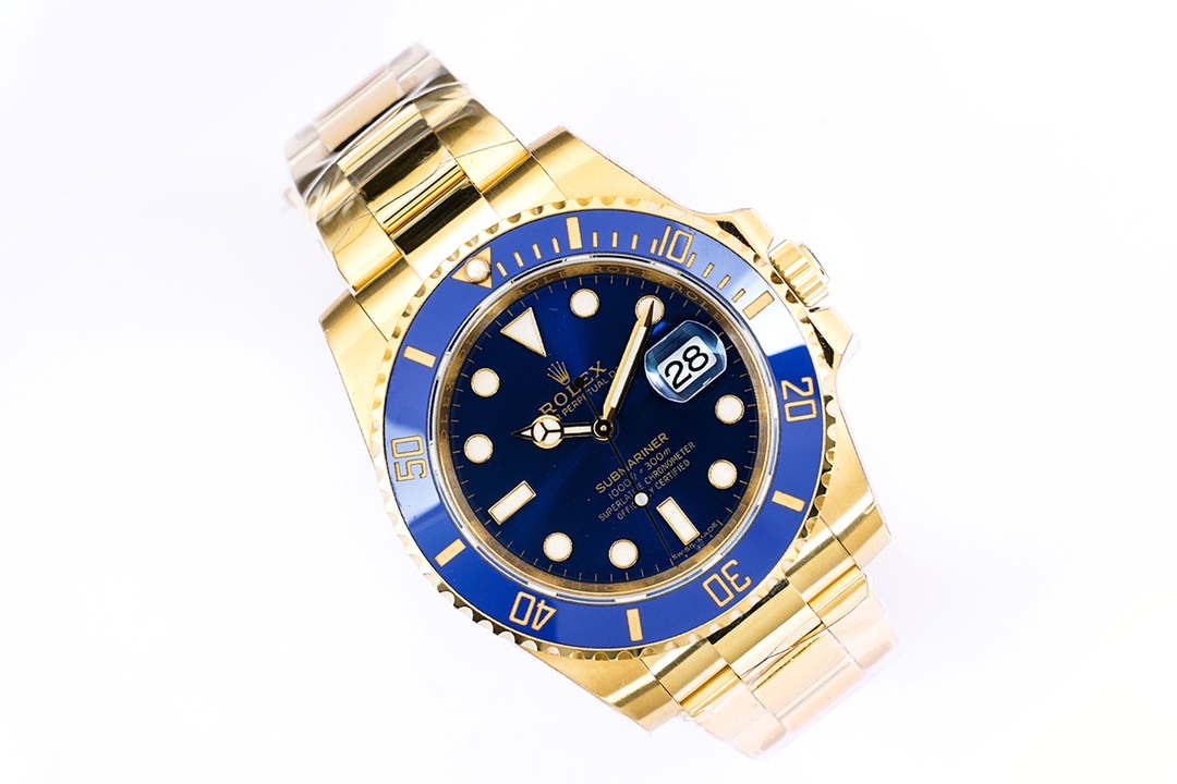 Rolex Watches M124060 Submariner R9821205