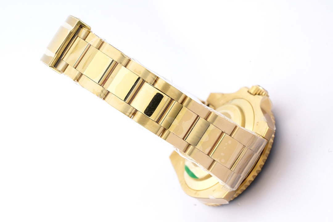 Rolex Watches M124060 Submariner R9821205