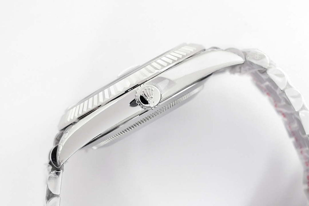 Rolex Watches M126300 Datejust 41MM R9821217