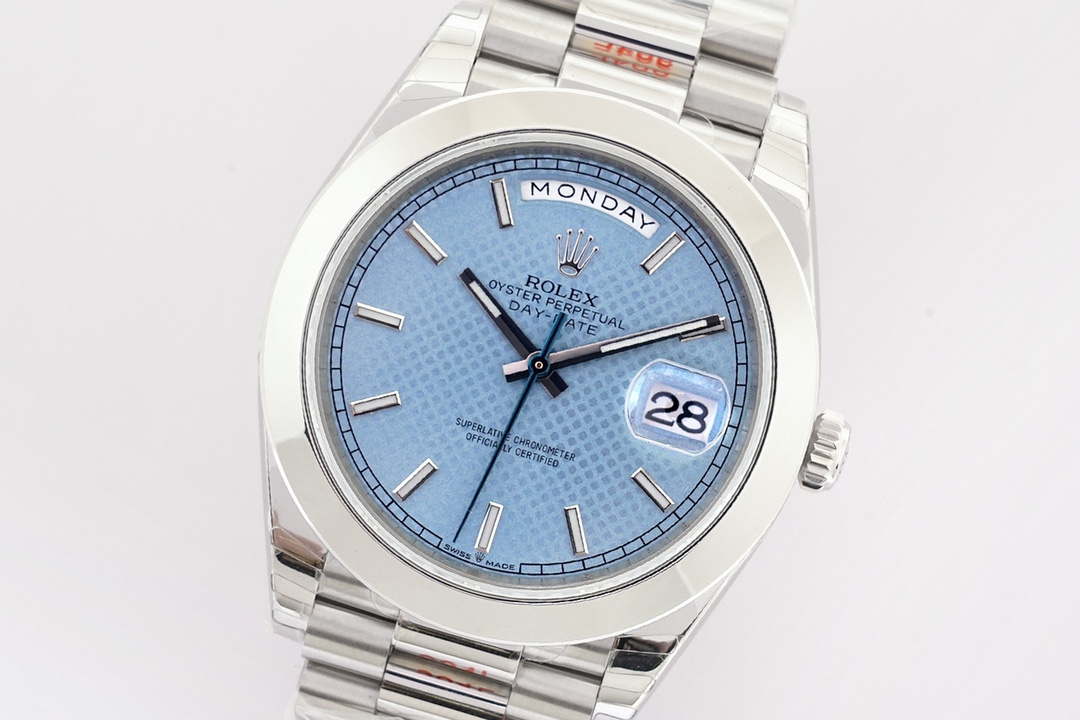 Rolex Watches M126300 Datejust 41MM R9821220