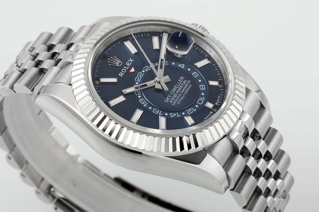 Rolex Watches M126300 Datejust 41MM R9821224