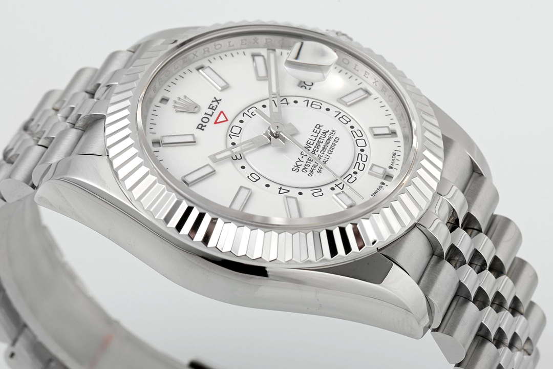 Rolex Watches M126300 Datejust 41MM R9821225