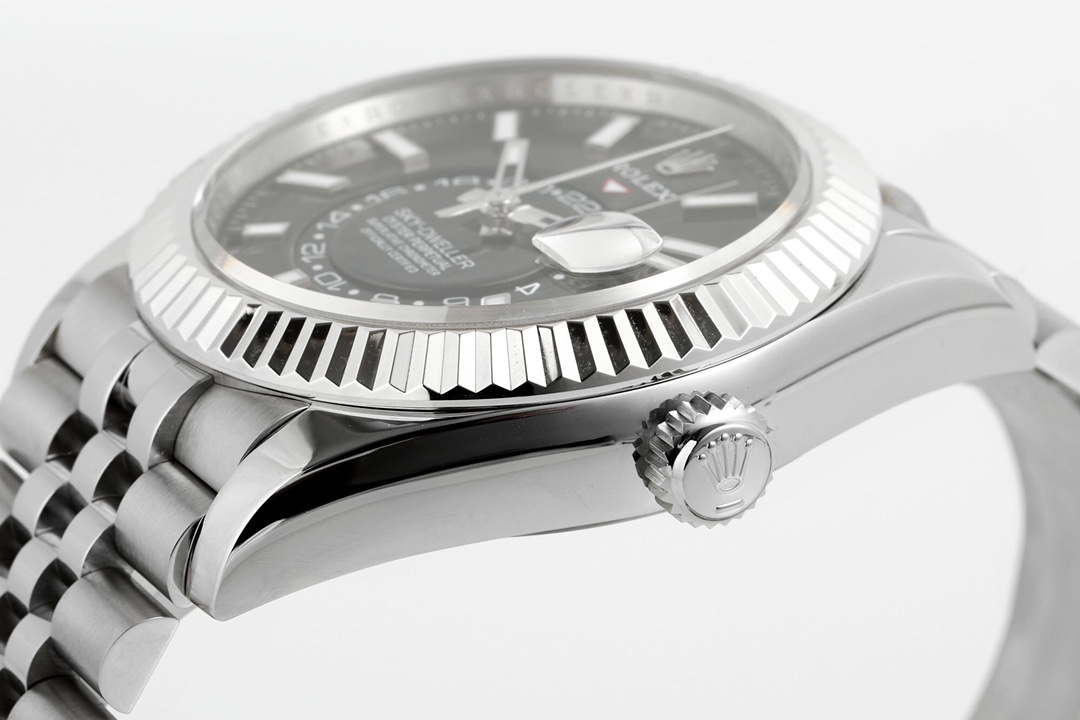 Rolex Watches M126300 Datejust 41MM R9821227