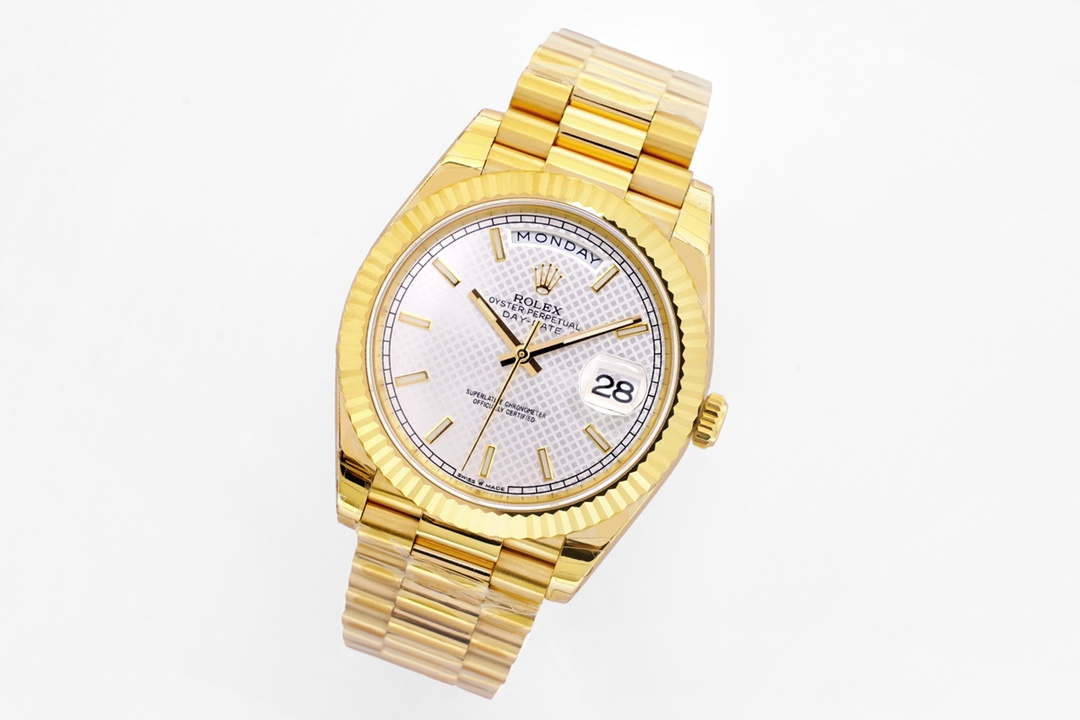 Rolex Watches M126300 Datejust 41MM R9821235