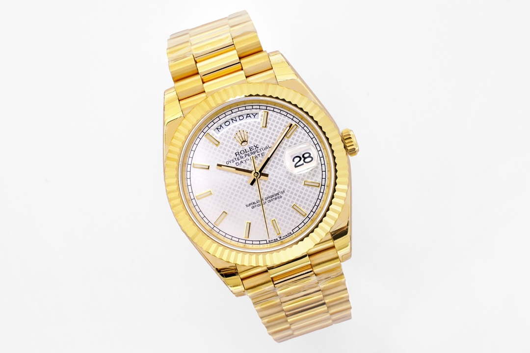 Rolex Watches M126300 Datejust 41MM R9821235
