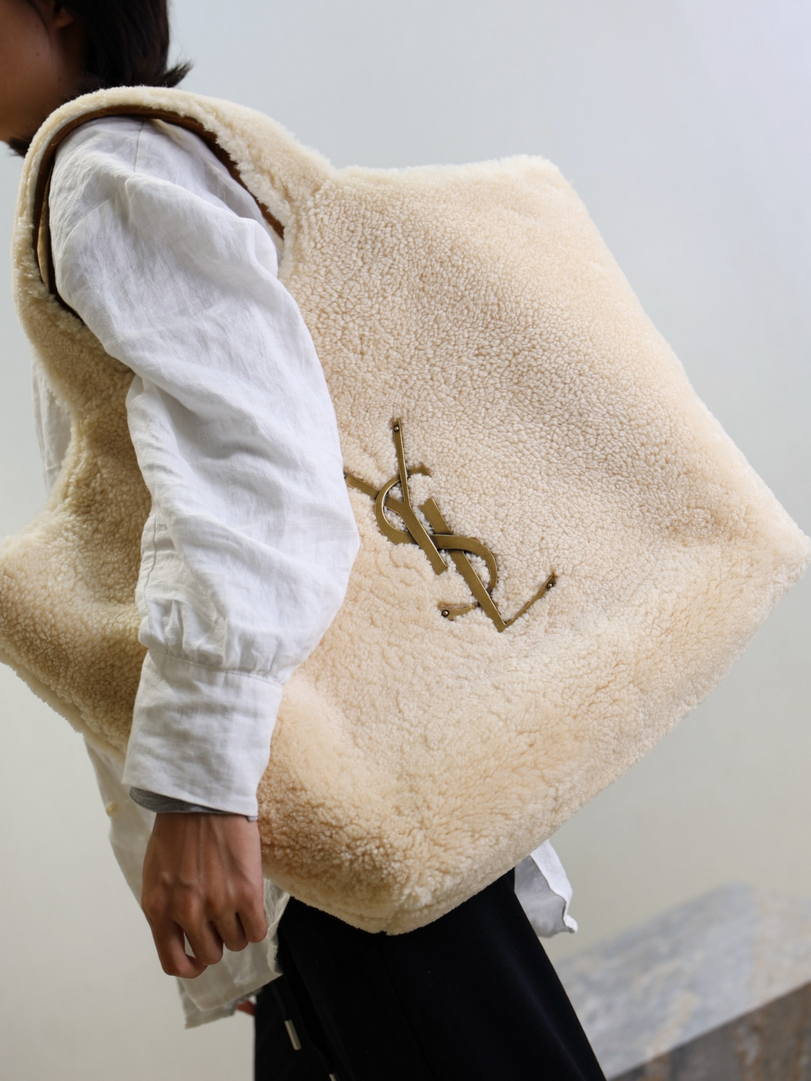 Saint Laurent YSL 698651 ICARE in shearling Maxi Shopping Bag NATURALE