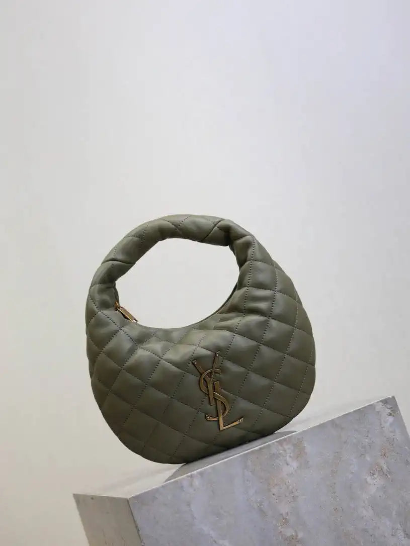 Saint Laurent YSL 851689 ICARINO in quilted nappa Green