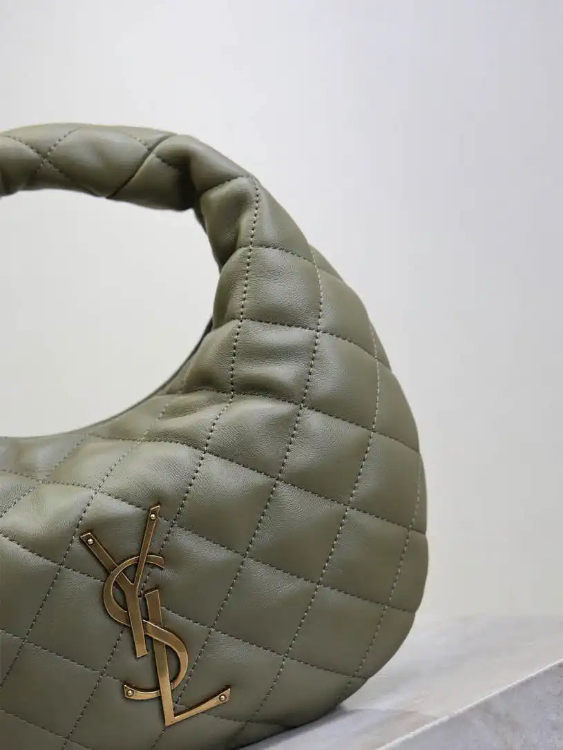 Saint Laurent YSL 851689 ICARINO in quilted nappa Green