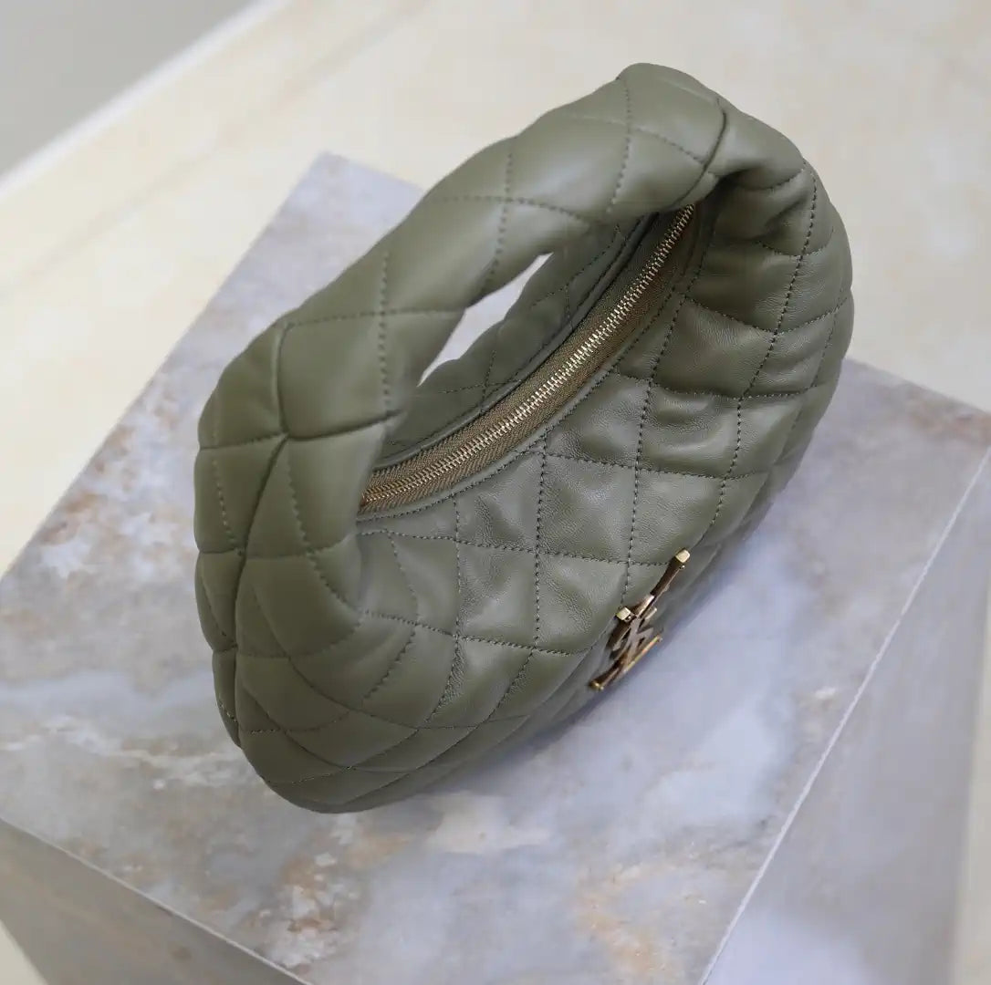 Saint Laurent YSL 851689 ICARINO in quilted nappa Green