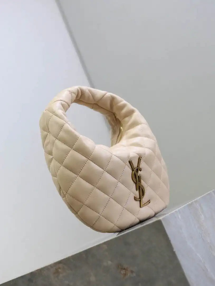 Saint Laurent YSL 851689 ICARINO in quilted nappa Apricot
