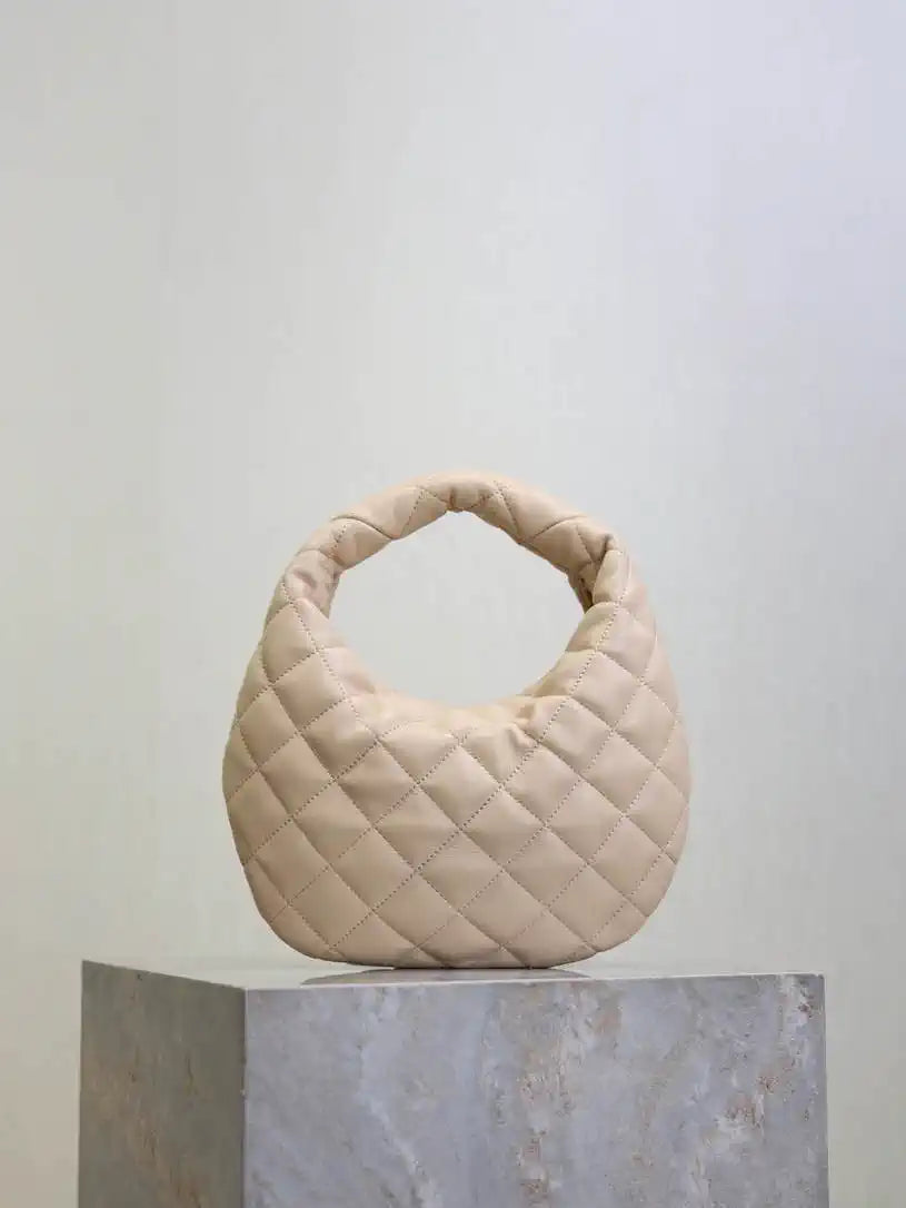 Saint Laurent YSL 851689 ICARINO in quilted nappa Apricot
