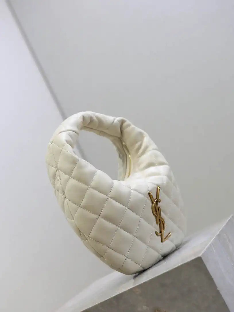 Saint Laurent YSL 851689 ICARINO in quilted nappa White