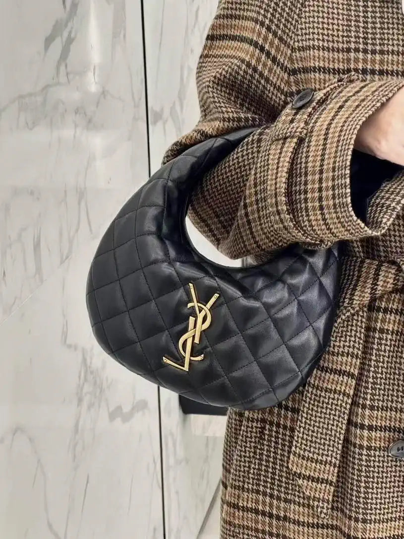 Saint Laurent YSL 851689 ICARINO in quilted nappa Black
