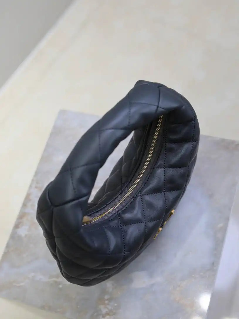 Saint Laurent YSL 851689 ICARINO in quilted nappa Navy Blue