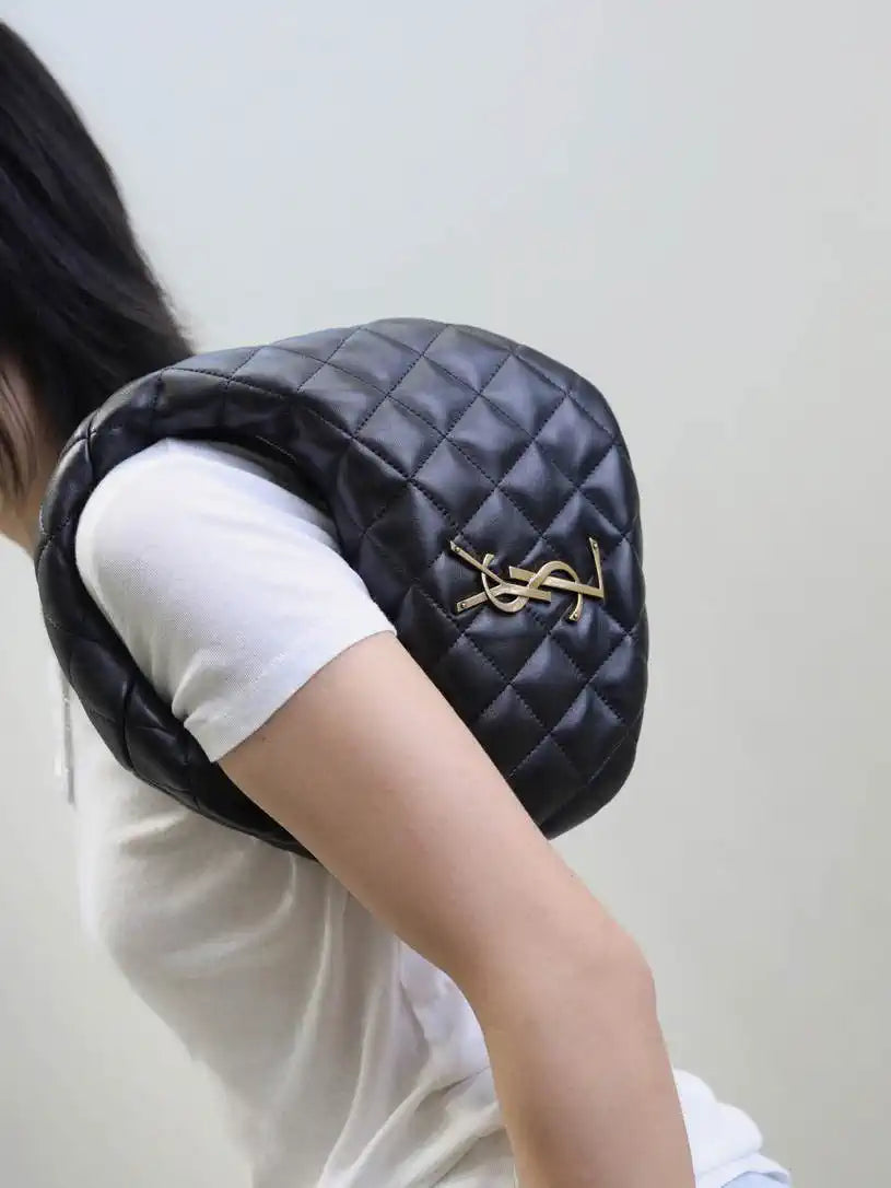 Saint Laurent YSL 858160 ICARE hobo in quilted nappa Balck