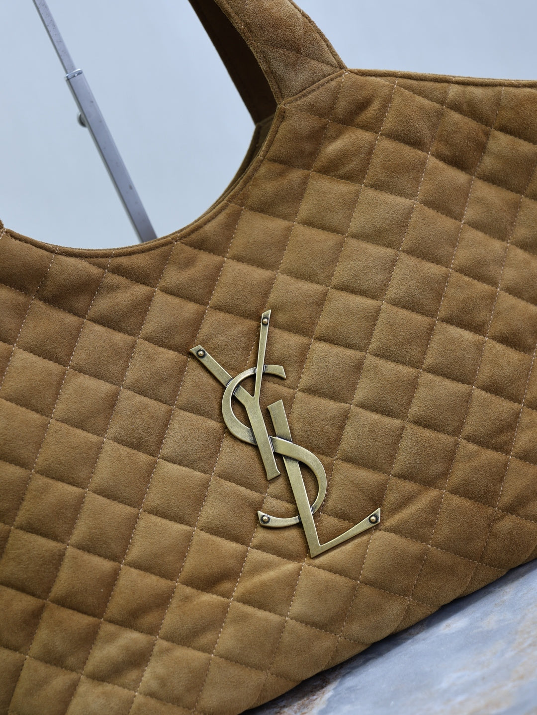Saint Laurent YSL 858191 ICARE Medium in quilted Suede Brown