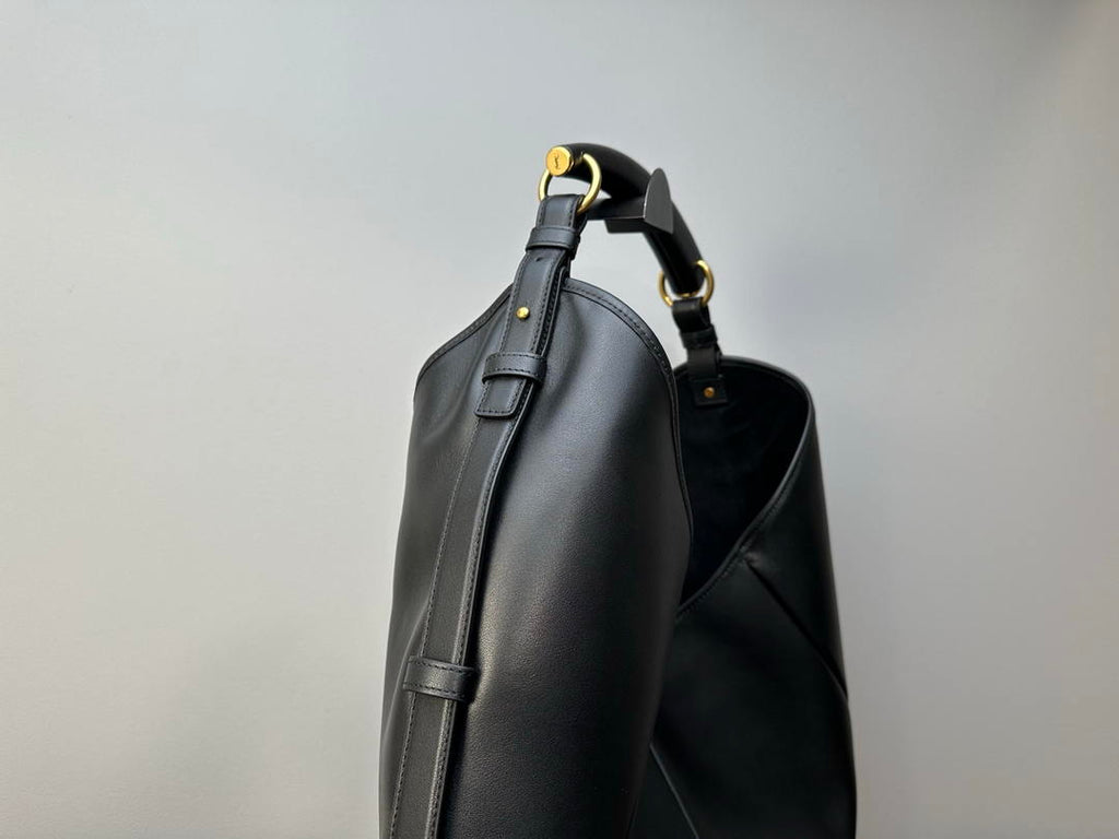 Saint Laurent YSL 862029 MOMBASA medium in leather Black