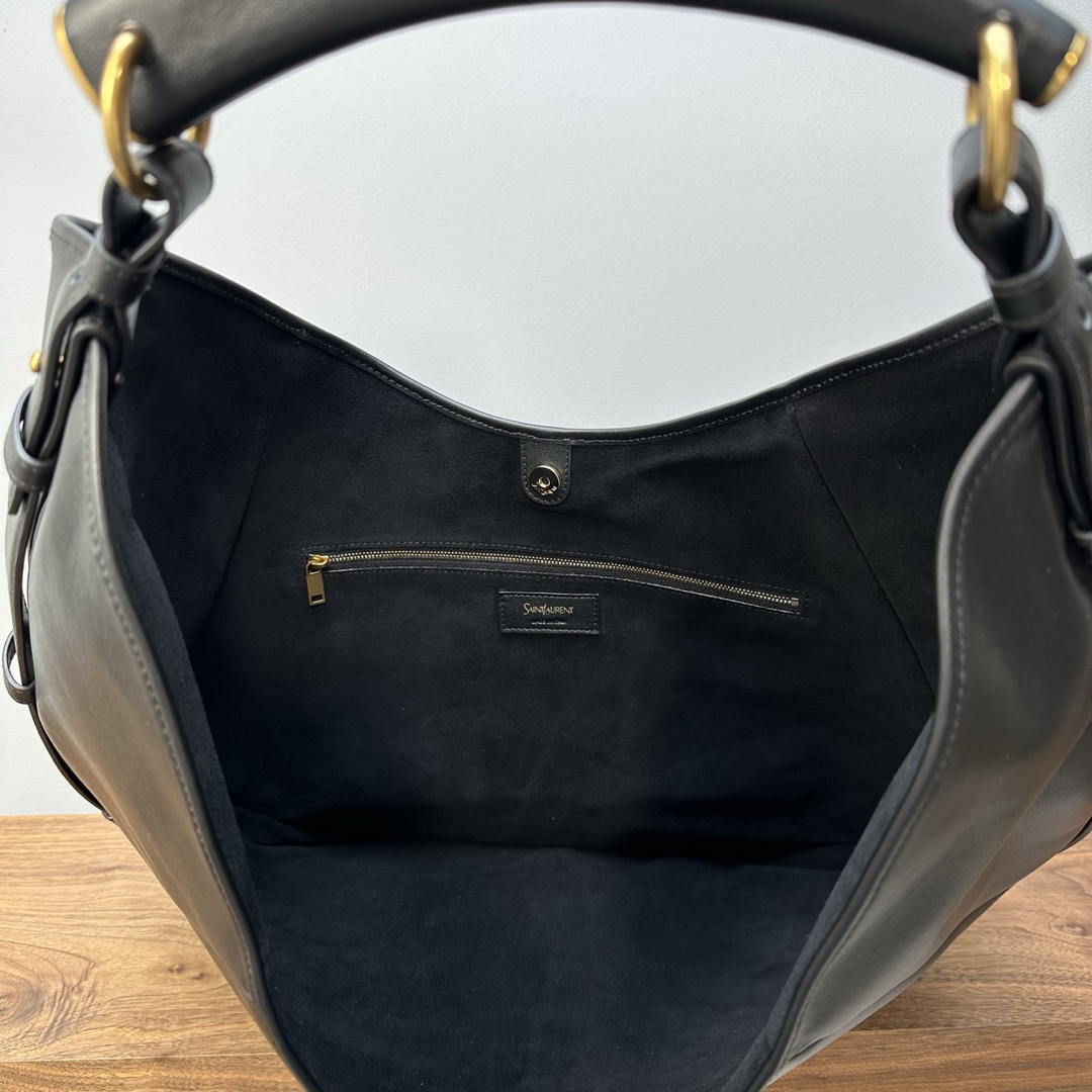 Saint Laurent YSL 862029 MOMBASA medium in leather Black