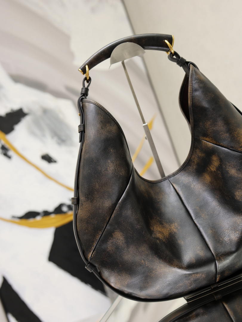 Saint Laurent YSL A0011MAAGWJ1000 MOMBASA Large in vintage leather