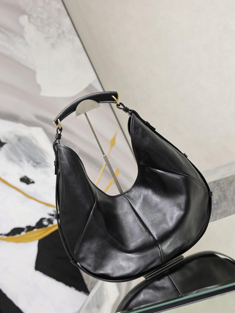 Saint Laurent YSL A0011MAAGWJ1000 MOMBASA Large in leather Black