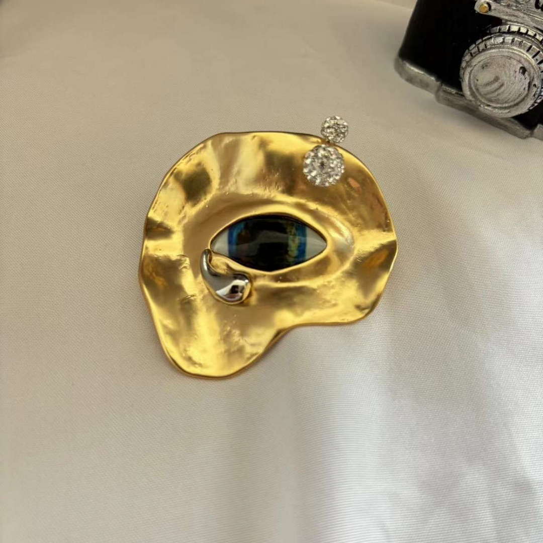 Schiaparelli Mask Eye Brooch S9524 - Default Title - View 1