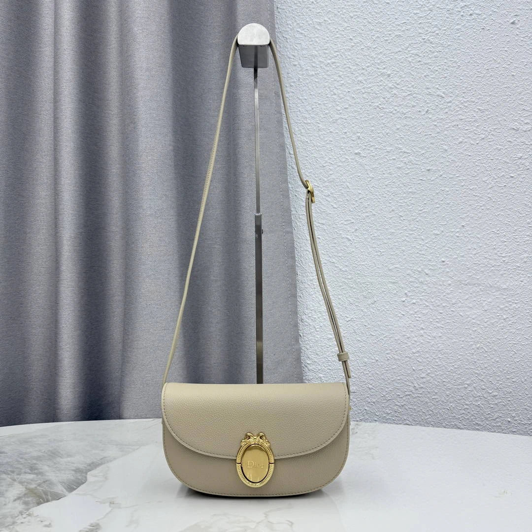 Small Dior Médaillon Flap Bag M3919QDWP_M900 Camel Beige Grained Calfskin - Default Title - View 1
