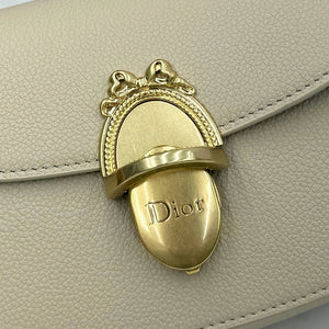 Small Dior Médaillon Flap Bag M3919QDWP_M900 Camel Beige Grained Calfskin - Default Title - View 4