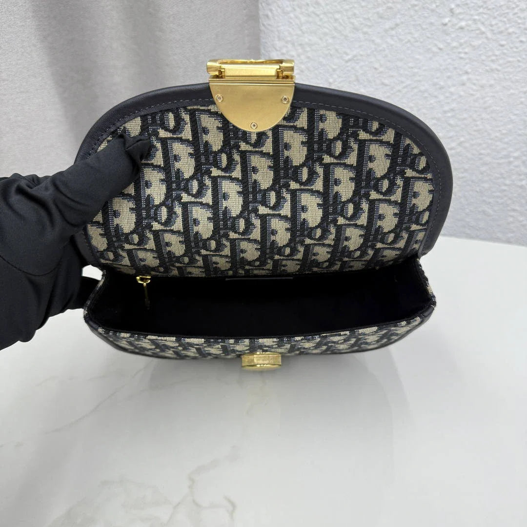 Small Dior Médaillon Flap Bag M3919QDWP_M900 Blue Dior Oblique Jacquard - Default Title - View 8