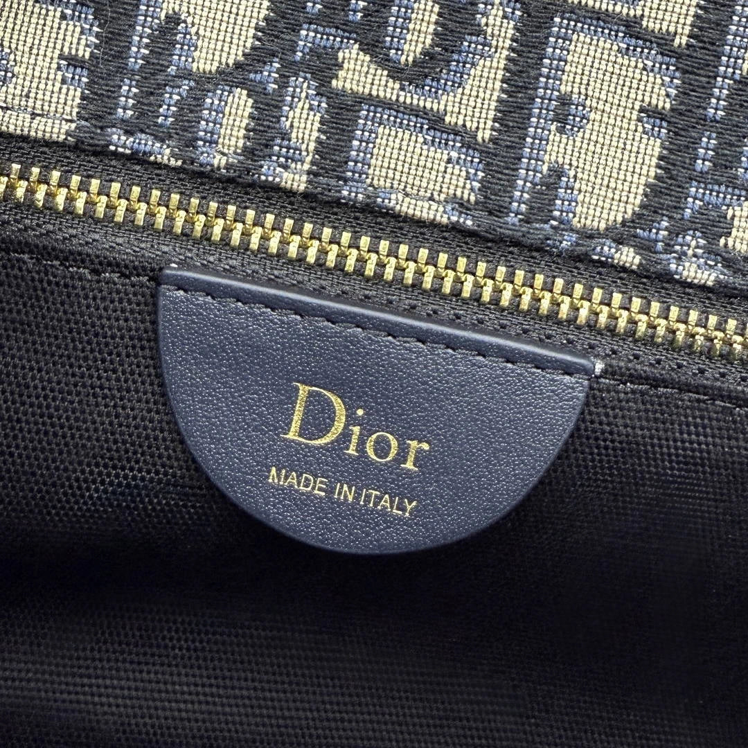 Small Dior Médaillon Flap Bag M3919QDWP_M900 Blue Dior Oblique Jacquard - Default Title - View 9