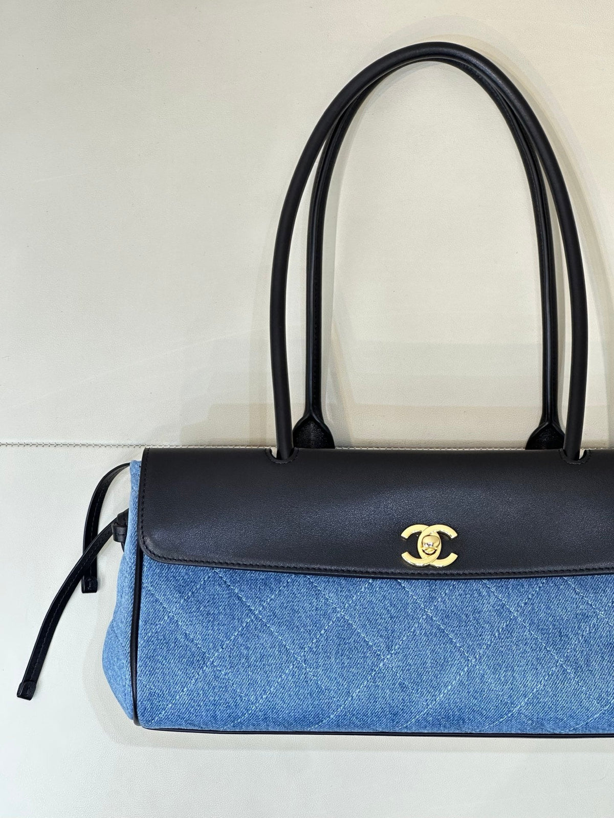 Chanel Small shopping bag AS6288 Tweed Blue