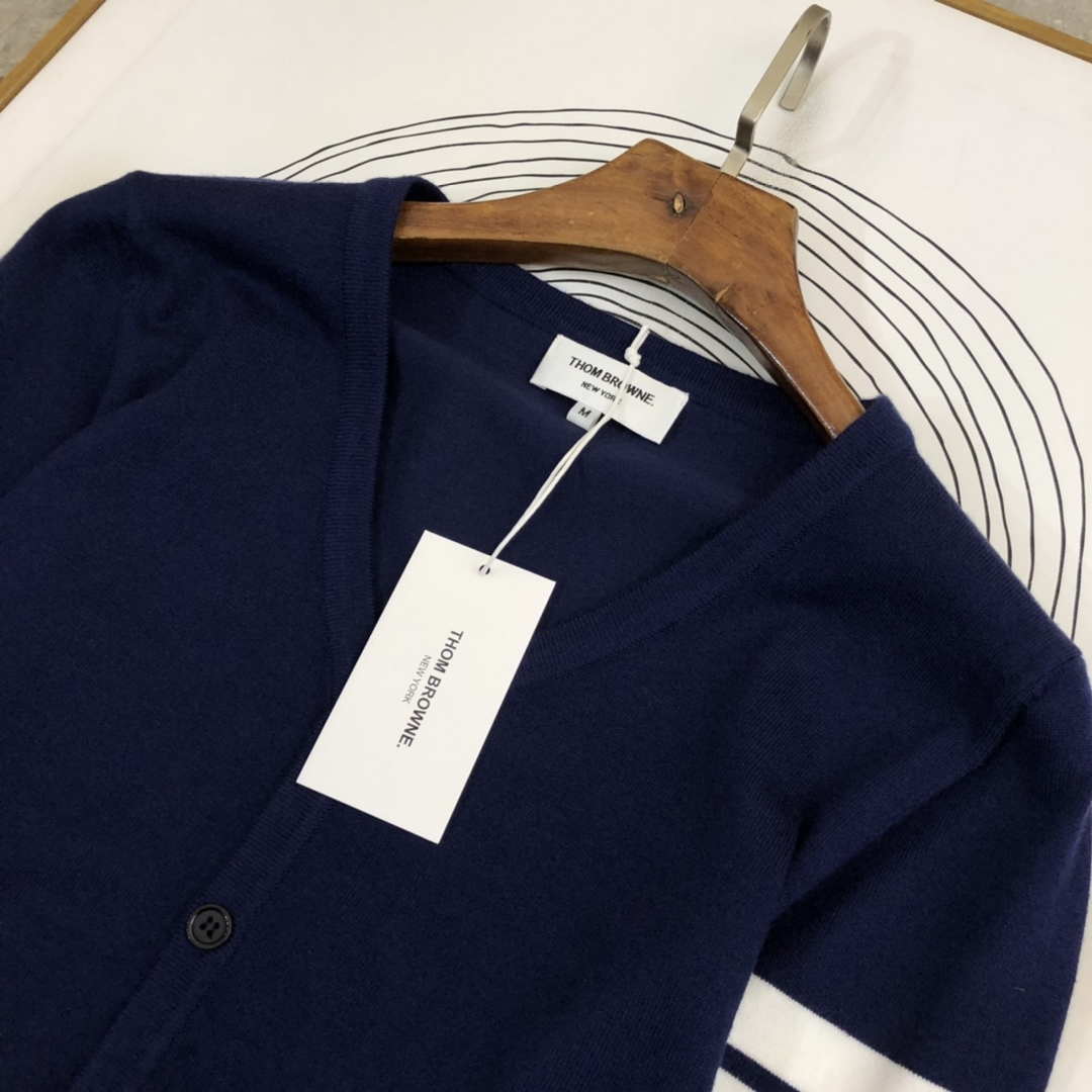 Thom Browne Men's Stripe Merino Wool Hector Lobster 4-Bar Cardigan sweater Wholesale T700025