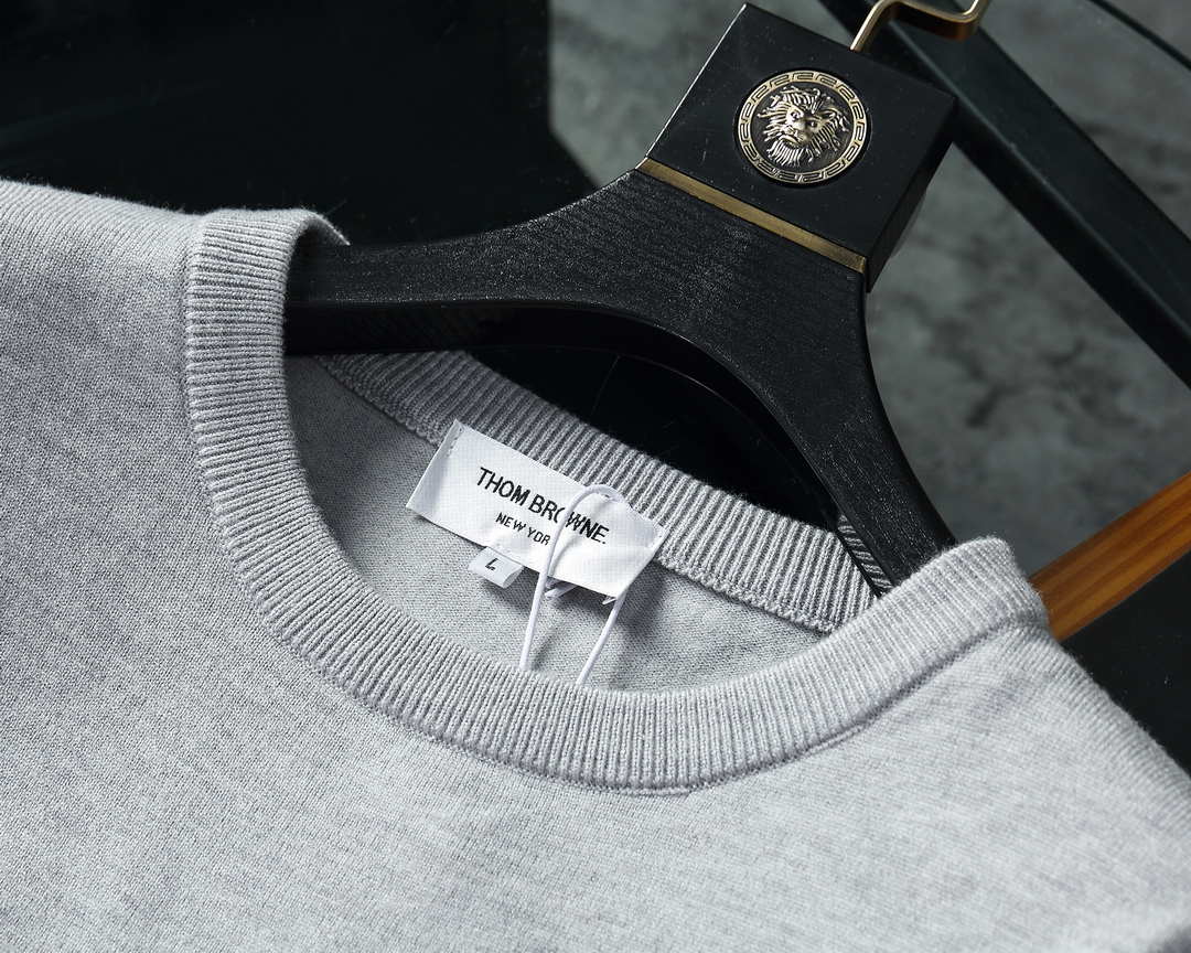 Thom Browne Men's Stripe Merino Wool Hector Lobster 4-Bar Cardigan sweater Wholesale T700026