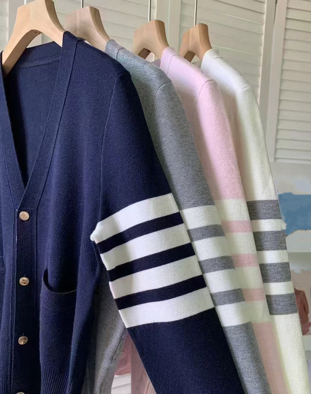 Thom Browne Women Ribbon V-neck Knit Cardigan T700050