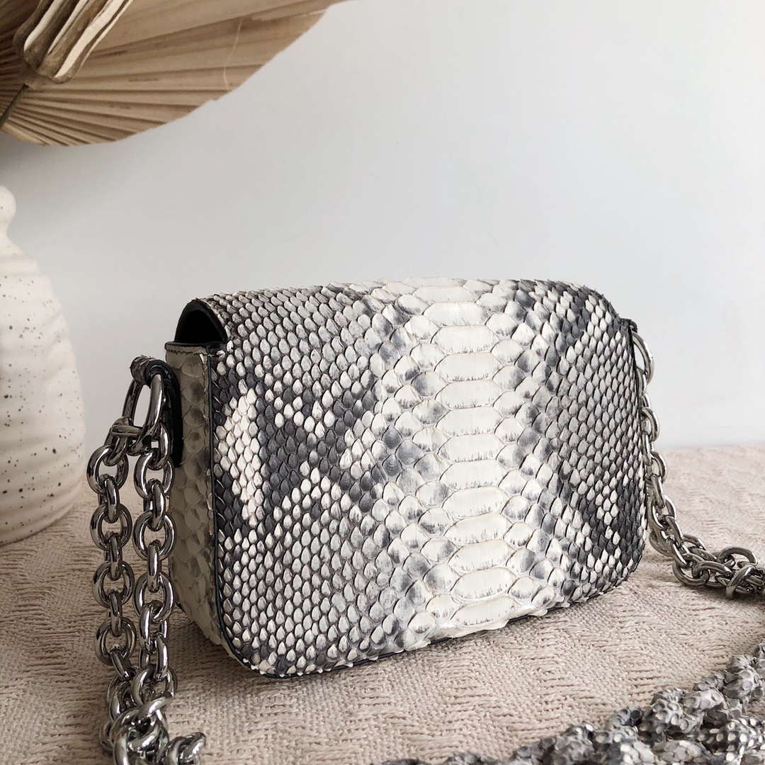 Tom Ford 25116800041 Metallic Silver Python Natalia Chain Shoulder Bag