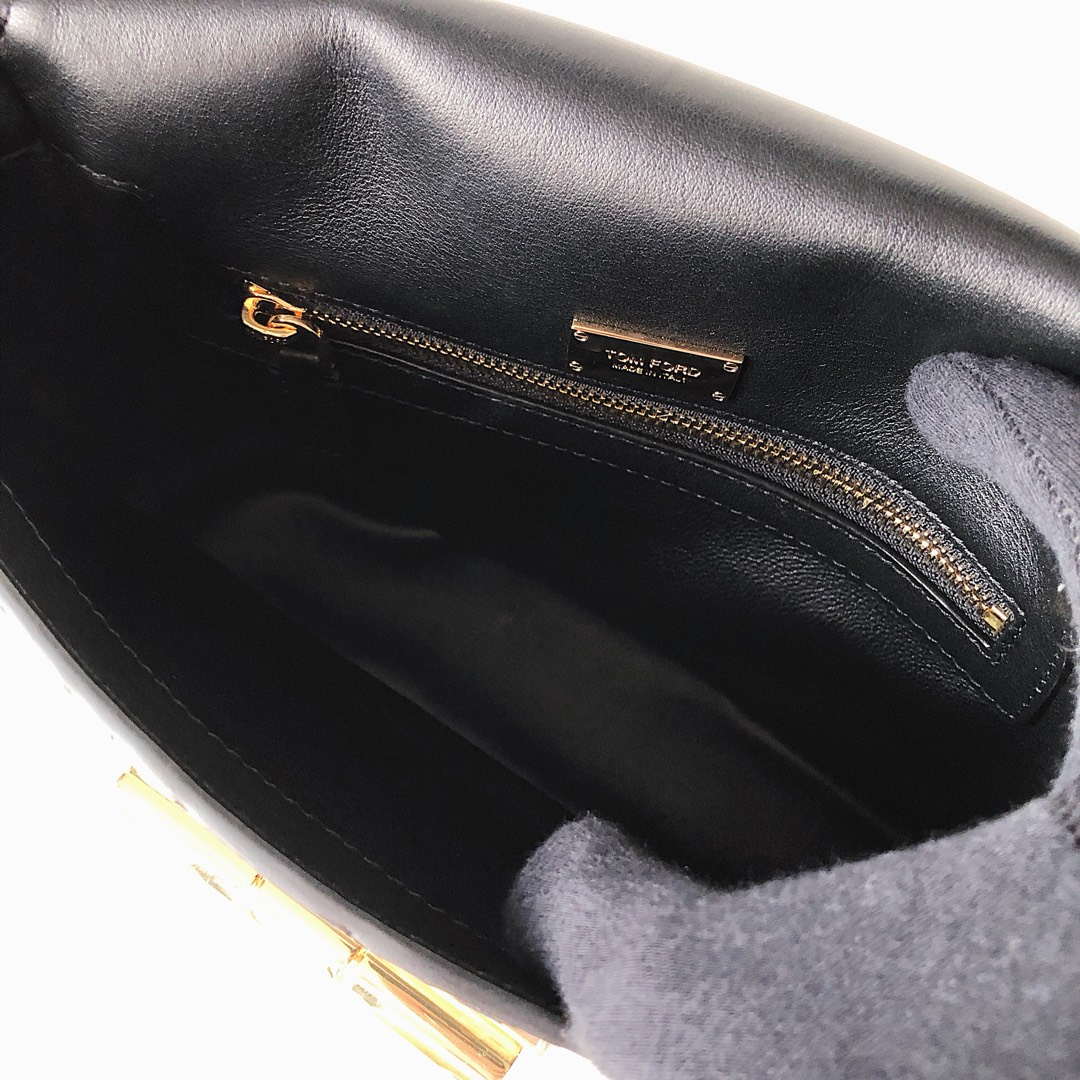 Tom Ford 29116800081 Black Python Natalia Chain Shoulder Bag