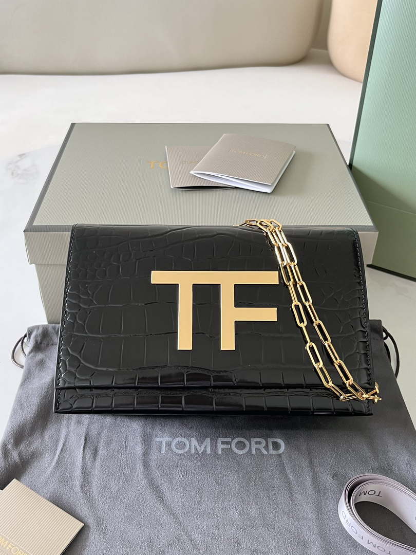 Tom Ford 5520743975 Shiny Stamped Crocodile Leather Evening Tf Disco Bag Black