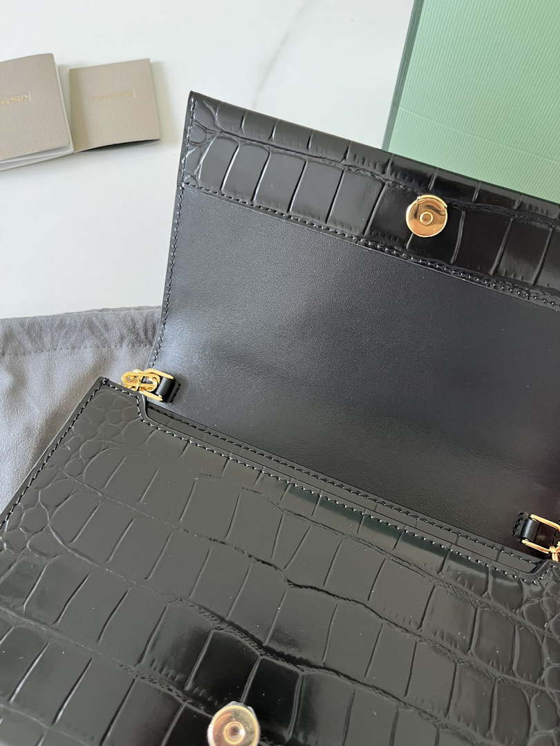 Tom Ford 5520743975 Shiny Stamped Crocodile Leather Evening Tf Disco Bag Black