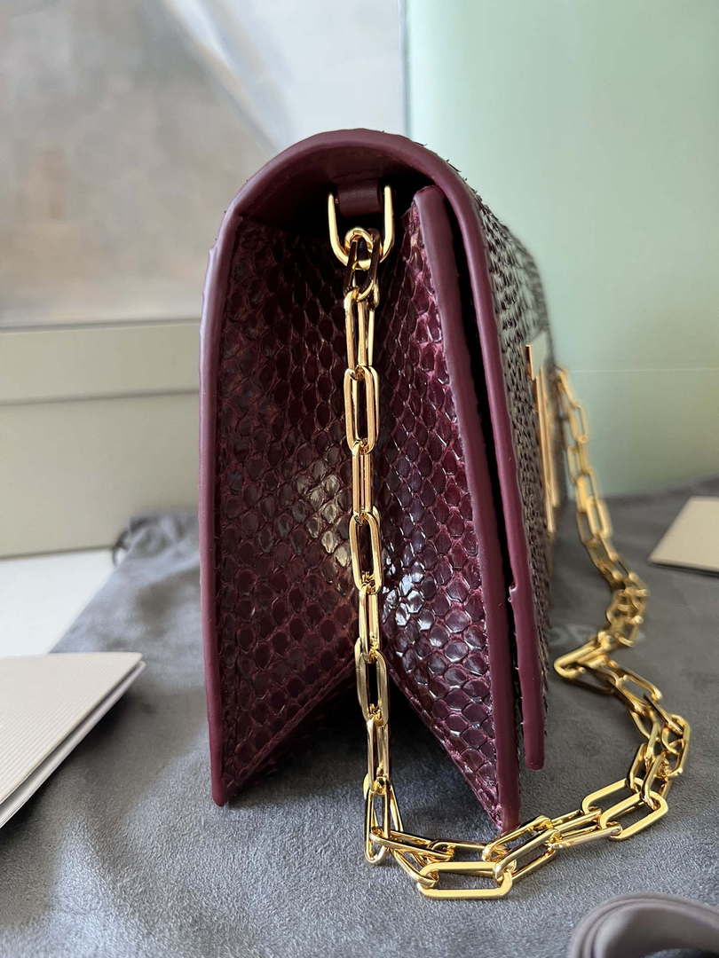 Tom Ford 5520743975 Wine Red Python Evening Tf Disco Bag